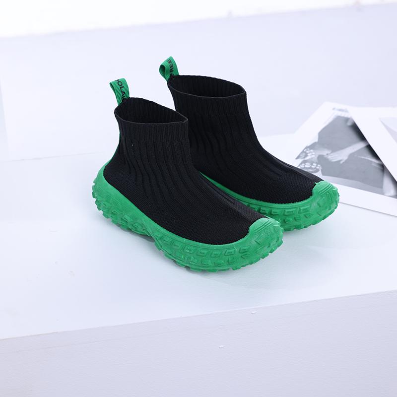 Fashionable Slip-On Sneakers for Boys and Girls, Breathable, Lightweight, Comfortable Children s Casual Shoes 28 зелений
Fashionable Slip-On Sneakers for Boys and Girls, Breathable, Lightweight, Comfortable Children s Casual Shoes 28 зелений