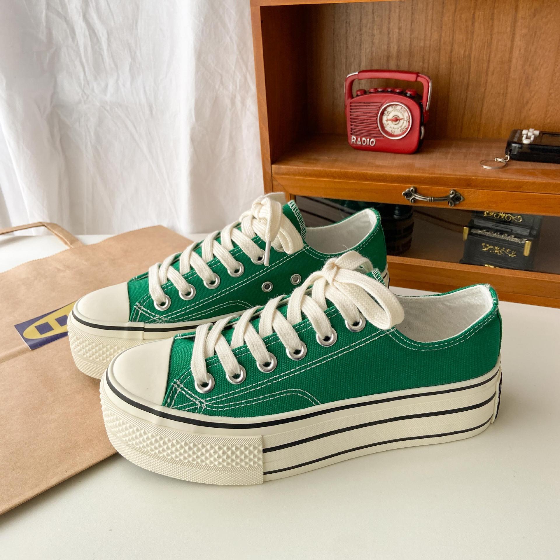A715 classic thick low 4cm low-top canvas shoes women s spring 2025 student ulzzang casual versatile board shoes 40 джунглях зелений колір
A715 classic thick low 4cm low-top canvas shoes women s spring 2025 student ulzzang casual versatile board shoes 40 джунглях зелений колір
