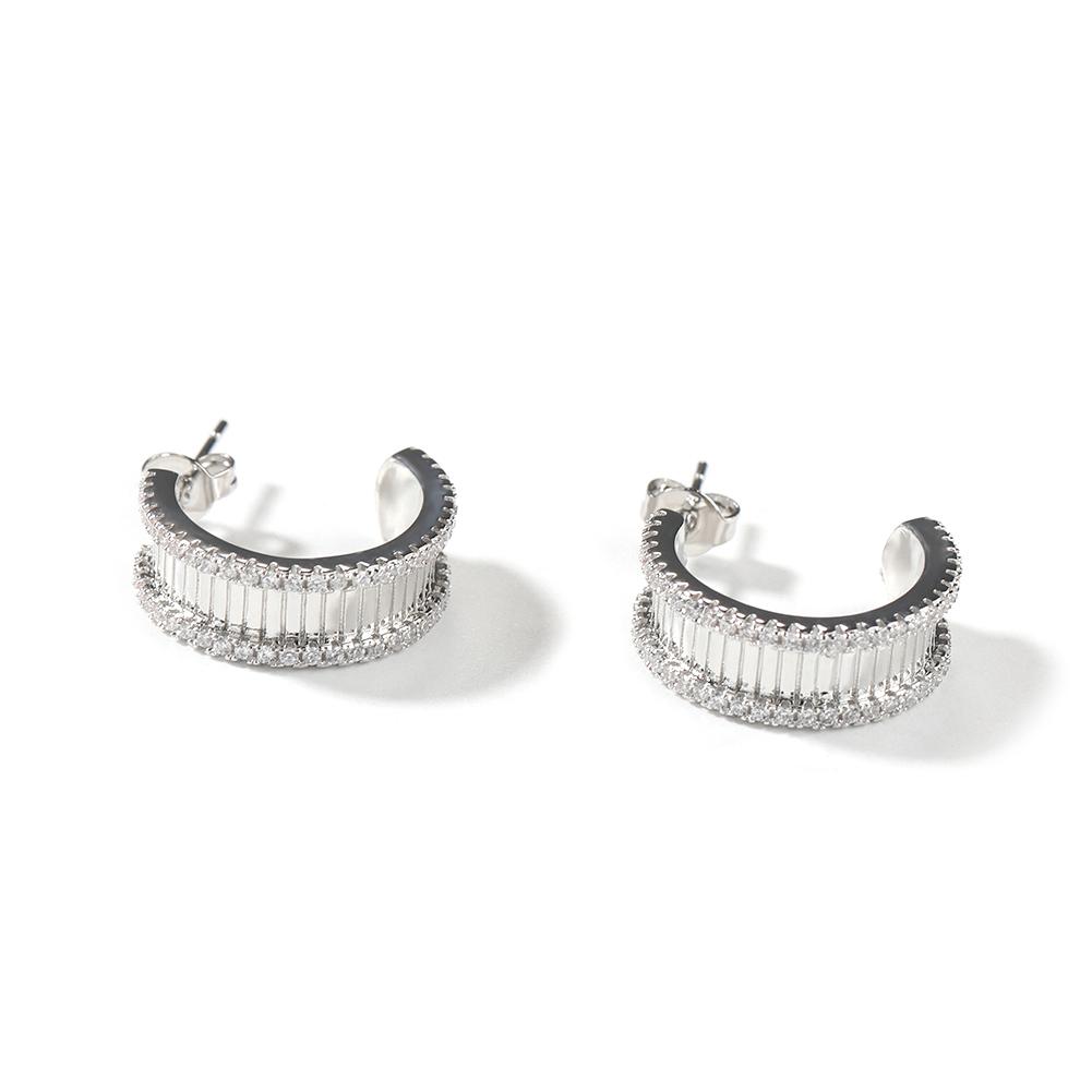 THE BLING KING Baguettecz Hoop Clip Earrings Iced Out 5A Cubic Zirconia Earring Party Hiphop Jewelry For Men Women Gift срібний
THE BLING KING Baguettecz Hoop Clip Earrings Iced Out 5A Cubic Zirconia Earring Party Hiphop Jewelry For Men Women Gift срібний