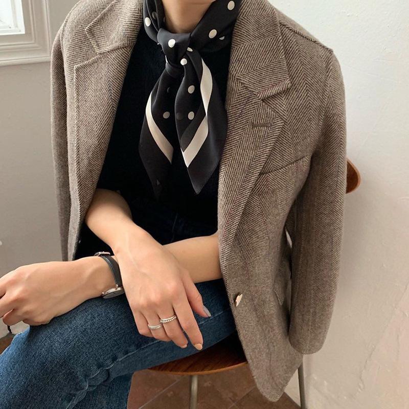 Women S Silk Scarf Luxury Headscarf Neckerchief Tie Floral Dot Handerchief Female Hairband Summer Hijab Bufanda Bag Ribbion 70Cm 70x70cm
Women S Silk Scarf Luxury Headscarf Neckerchief Tie Floral Dot Handerchief Female Hairband Summer Hijab Bufanda Bag Ribbion 70Cm 70x70cm