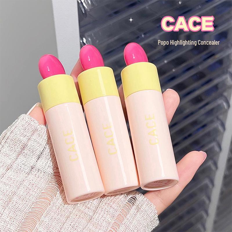 CACE Bopo Highlighting Concealer: Covers acne marks and dark circles, contours and highlights without smudging.
CACE Bopo Highlighting Concealer: Covers acne marks and dark circles, contours and highlights without smudging.