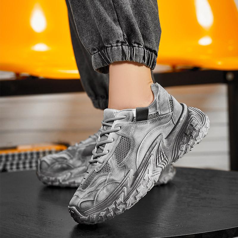 Кроссовки мужские дизайнерские спортивные туфли с покрышками, модные повседневные кожаные сетчатые дышащие туфли на плоской платформе с увеличенной высотой 39
Кроссовки мужские дизайнерские спортивные туфли с покрышками, модные повседневные кожаные сетчатые дышащие туфли на плоской платформе с увеличенной высотой 39