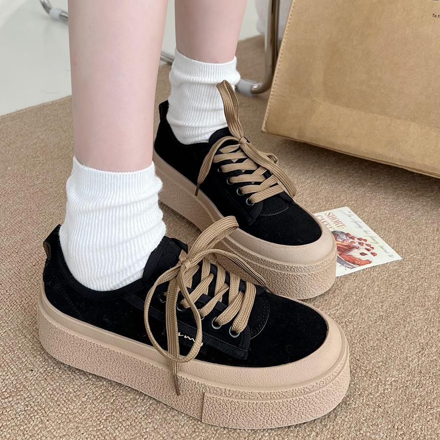 Обувь на толстой подошве Женская осень Новый All-match Round Toe Повседневная студенческая обувь, Кроссовки с платформенным дном
Обувь на толстой подошве Женская осень Новый All-match Round Toe Повседневная студенческая обувь, Кроссовки с платформенным дном