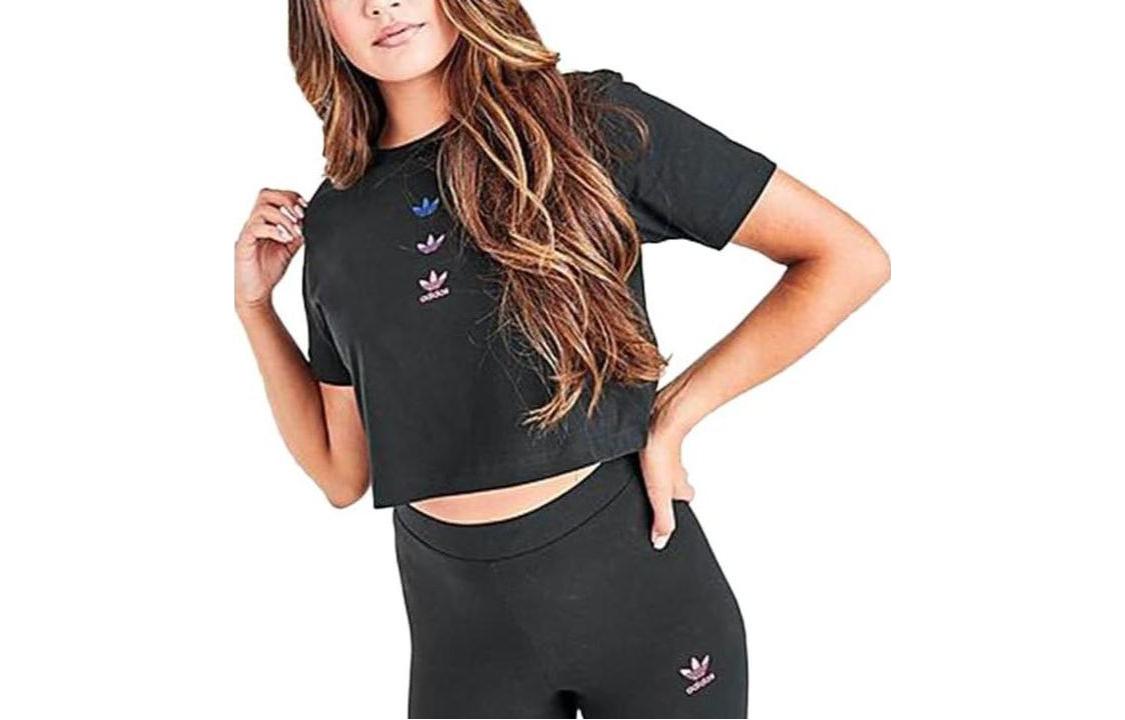 Adidas T Shirts Women s Black Crew Neck Moderate Other GL4287 XL
Adidas T Shirts Women s Black Crew Neck Moderate Other GL4287 XL