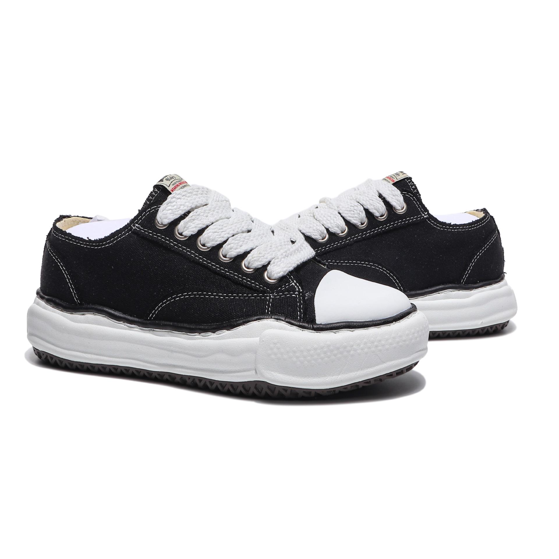 Retro Height-Increasing Canvas Shoes - Unisex, Trendy Style 37 чёрный
Retro Height-Increasing Canvas Shoes - Unisex, Trendy Style 37 чёрный