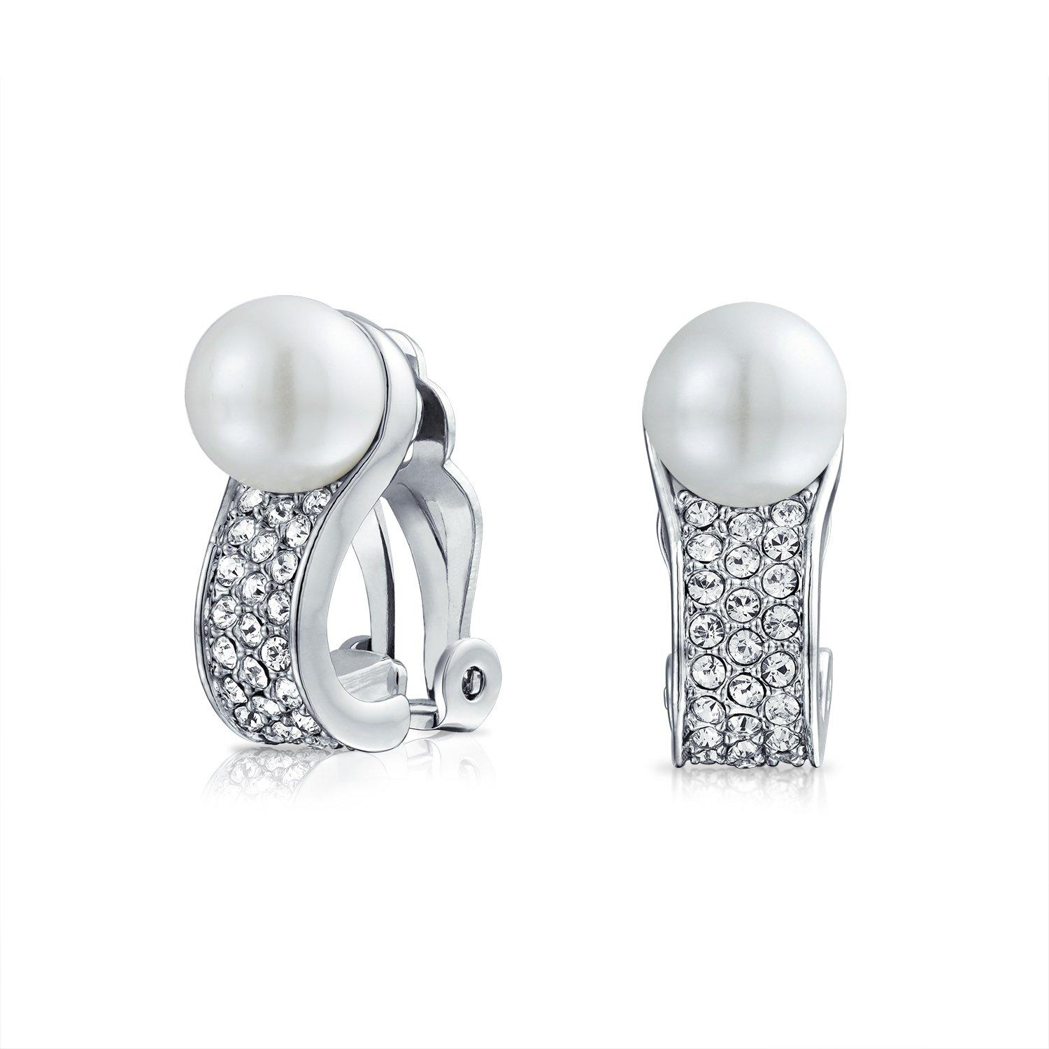 Bridal Crystal Fashion White Simulated Huggy Clips with Earrings for Women Ears Silver Plated Brass Non-Pierced
Bridal Crystal Fashion White Simulated Huggy Clips with Earrings for Women Ears Silver Plated Brass Non-Pierced