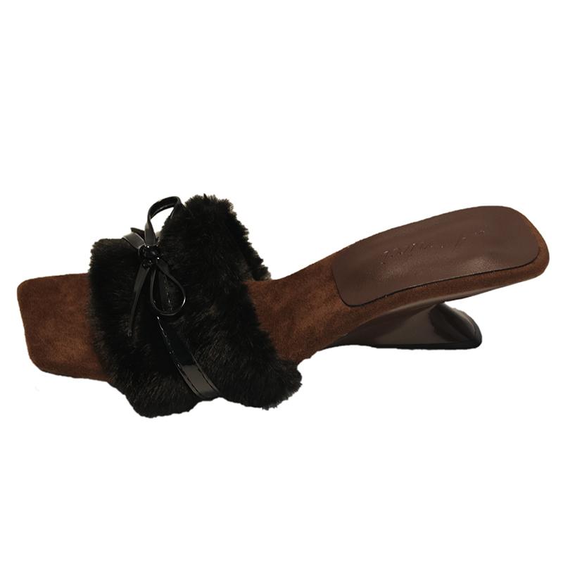 Fashion Bow Fluffy Slippers Autumn New Square Toe Open Toe Shaped Heel Kitten Shoes 39 чорний
Fashion Bow Fluffy Slippers Autumn New Square Toe Open Toe Shaped Heel Kitten Shoes 39 чорний
