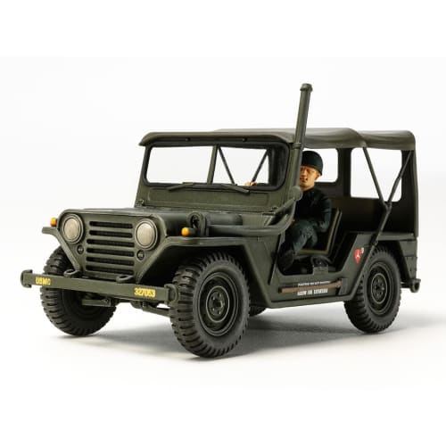 Tamiya 1/35 Военная миниатюра Серия №334 Армия США M151A1 Вьетнамская война Пластиковая модель 35334
Tamiya 1/35 Военная миниатюра Серия №334 Армия США M151A1 Вьетнамская война Пластиковая модель 35334
