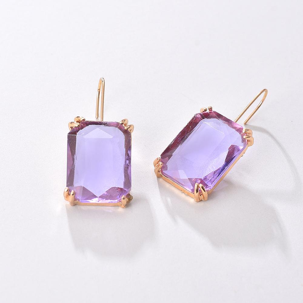 Красочные геометрические квадратные серьги со стразами - Европейский и американский нишевый дизайн для женщин фиолетовый
Красочные геометрические квадратные серьги со стразами - Европейский и американский нишевый дизайн для женщин фиолетовый
