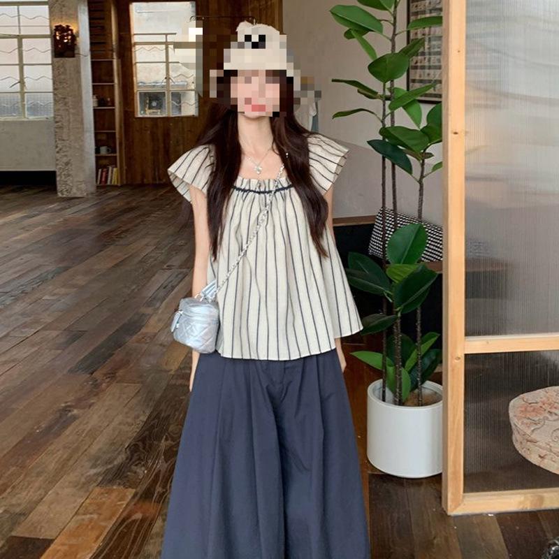 Retro Stripe Batwing Sleeve Shirt & Wide-Leg Casual Pants Set for Women, Summer 2025 Collection Extra Large
Retro Stripe Batwing Sleeve Shirt & Wide-Leg Casual Pants Set for Women, Summer 2025 Collection Extra Large