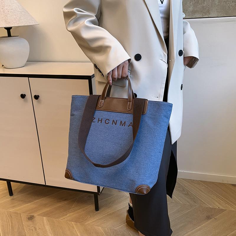 Bags New women s bags One shoulder canvas bags Women s messenger bags Large capacity fashion tote bags чёрный
Bags New women s bags One shoulder canvas bags Women s messenger bags Large capacity fashion tote bags чёрный