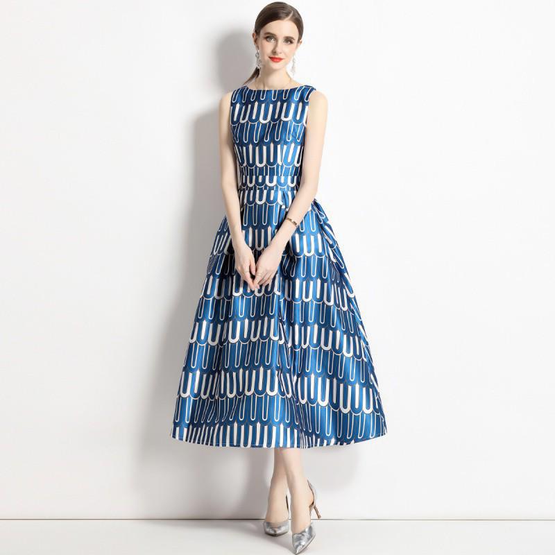 Платье-свинг без рукавов с высокой талией: Женская летняя юбка А-силуэта с лепестками XL
Платье-свинг без рукавов с высокой талией: Женская летняя юбка А-силуэта с лепестками XL