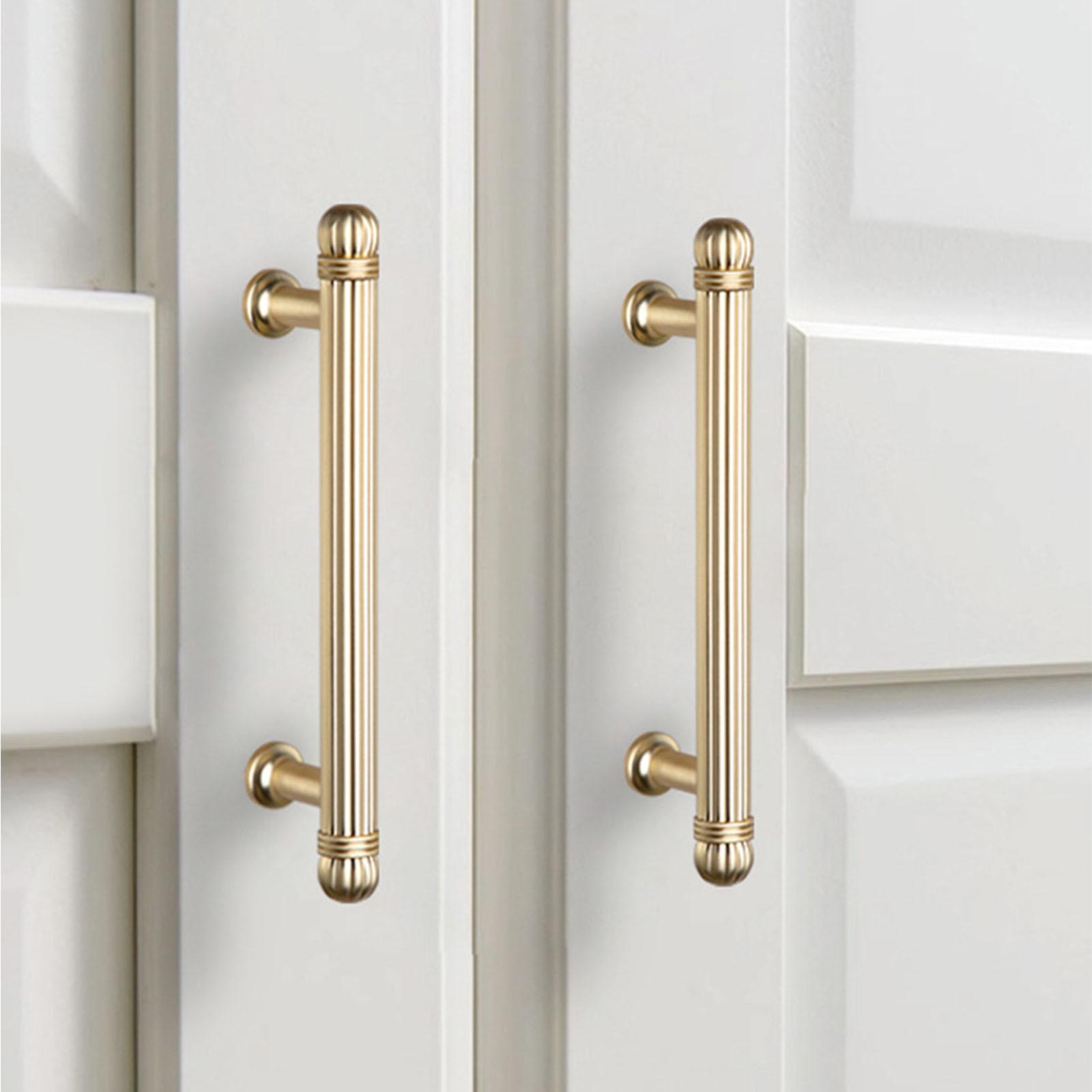 Pack of 2 Practical Brushed Gold Cabinet Handle Zinc Alloy Drawer Pull for Bedroom Bathroom Furniture Daily Use T1
Pack of 2 Practical Brushed Gold Cabinet Handle Zinc Alloy Drawer Pull for Bedroom Bathroom Furniture Daily Use T1