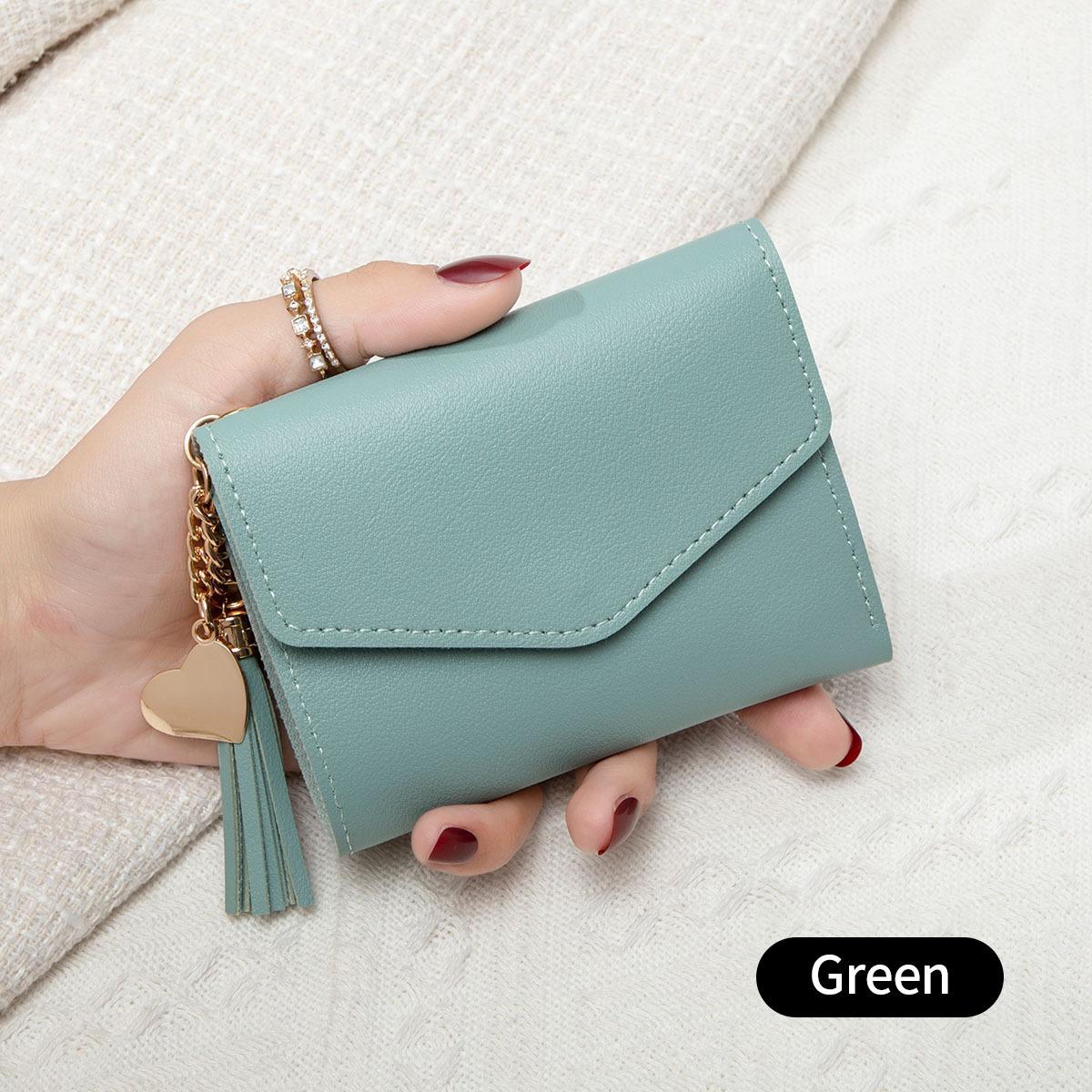 Новый женский кошелек легкий и простой многофункциональный короткий кошелек модная бахрома сумка для мелочи зелёный
Новый женский кошелек легкий и простой многофункциональный короткий кошелек модная бахрома сумка для мелочи зелёный