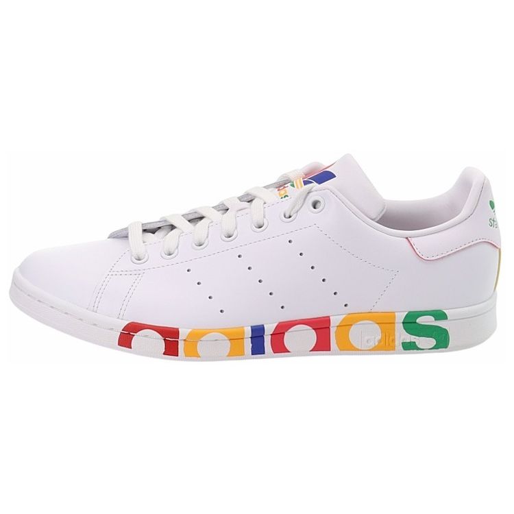 Кроссовки унисекс adidas Stan Smith Olympic Pack White Footwear-White Team-Royal-Blue FY1146
Кроссовки унисекс adidas Stan Smith Olympic Pack White Footwear-White Team-Royal-Blue FY1146