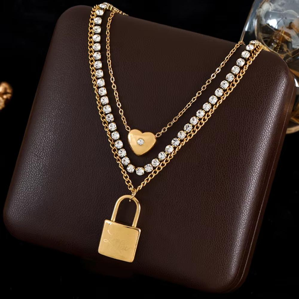 Titanium Steel Women Choker Love Pendant Punk Neck Chain Cool Pearl Heart Necklace Summer Style I
Titanium Steel Women Choker Love Pendant Punk Neck Chain Cool Pearl Heart Necklace Summer Style I
