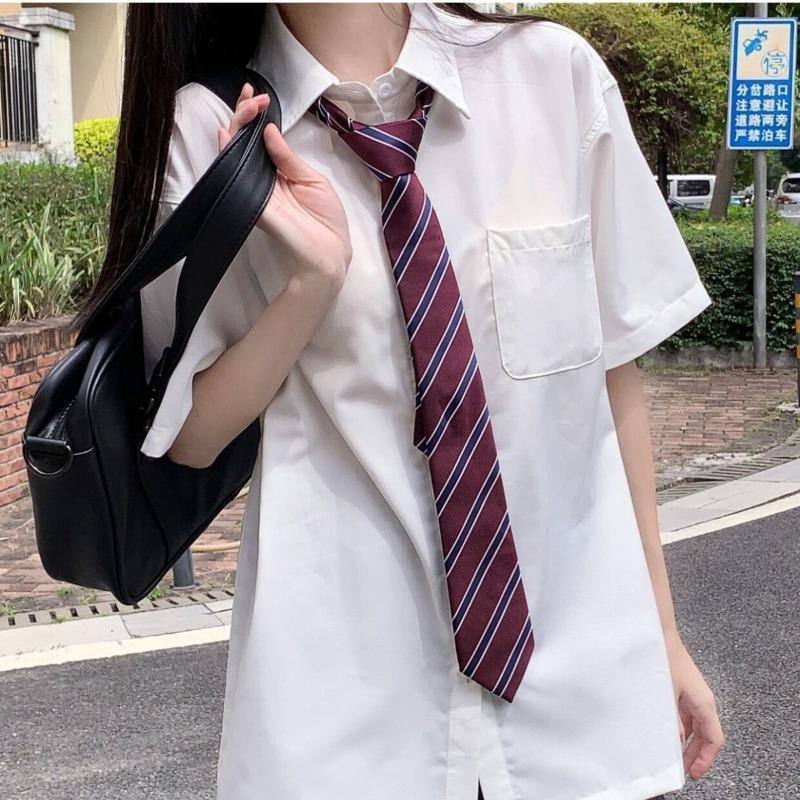 White Short Sleeved Shirts for Women Japanese College Style Versatile Loose Shirt with Tie Summer Single Breasted Blouse S
White Short Sleeved Shirts for Women Japanese College Style Versatile Loose Shirt with Tie Summer Single Breasted Blouse S