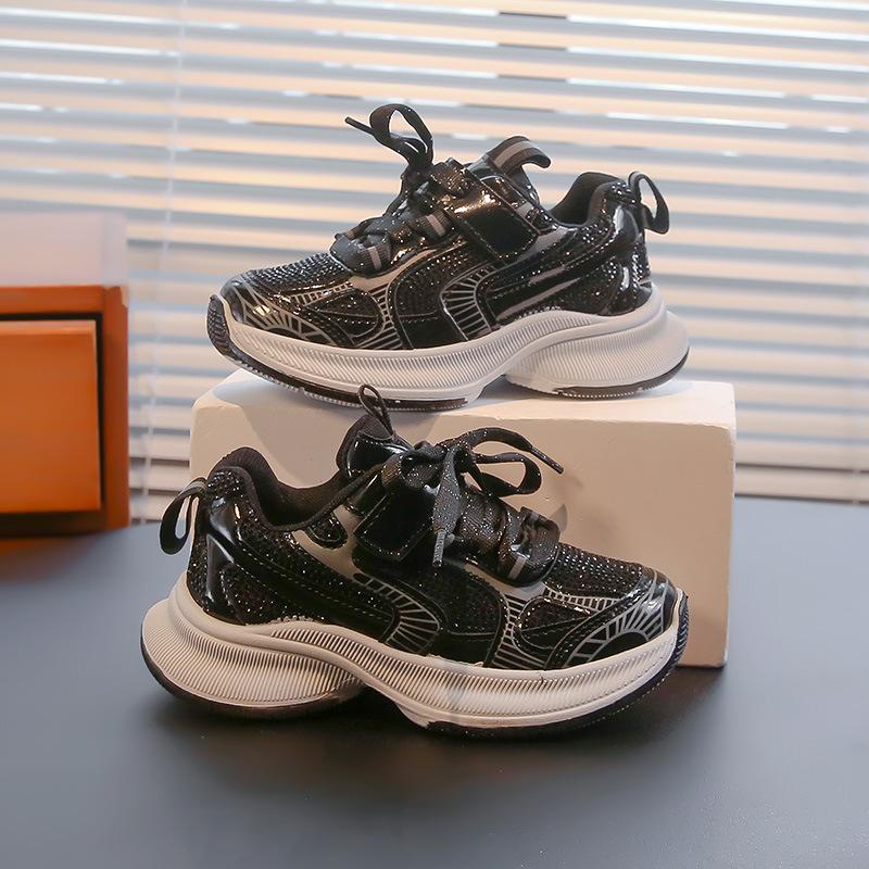 Детские кроссовки для мальчиков, сетчатая дышащая повседневная обувь 37 чёрный
Детские кроссовки для мальчиков, сетчатая дышащая повседневная обувь 37 чёрный