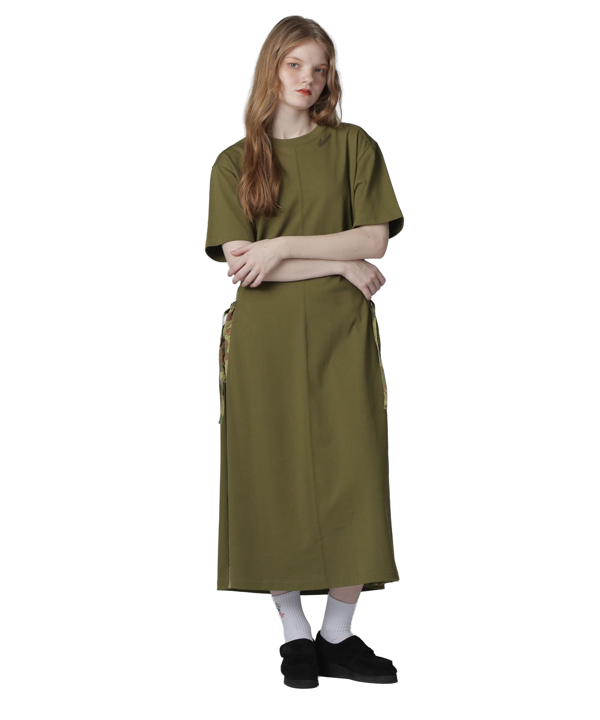 Avirex Pleated Camo Mix Gathered Pocket One Size F Piece, Women s, 310, Olive, 783-5217601
Avirex Pleated Camo Mix Gathered Pocket One Size F Piece, Women s, 310, Olive, 783-5217601