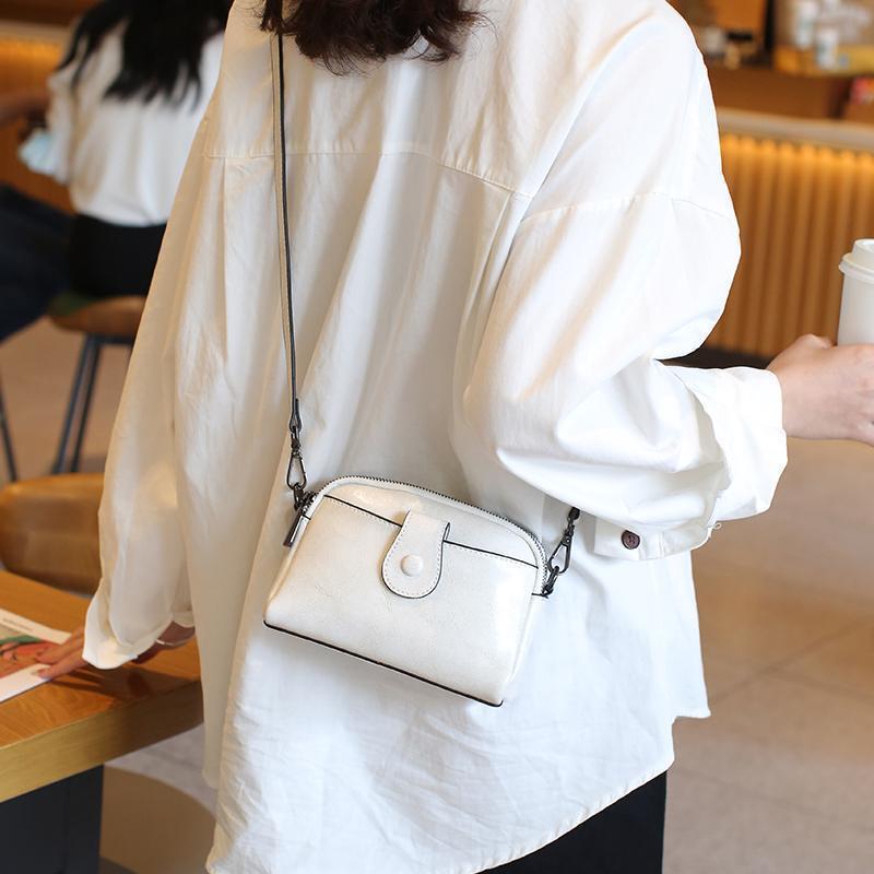Трендовая женская сумка-кроссбоди для телефона из натуральной кожи 2023 года - Модная плечевая сумка высокого класса кремовый/белый
Трендовая женская сумка-кроссбоди для телефона из натуральной кожи 2023 года - Модная плечевая сумка высокого класса кремовый/белый