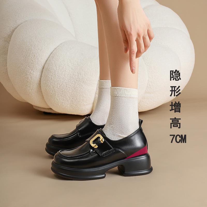 Small British Small Leather Shoes Women s 2025 Autumn 32 Small Size Height Increasing Loafers Platform Mary Jane Single Shoes 32 чорний
Small British Small Leather Shoes Women s 2025 Autumn 32 Small Size Height Increasing Loafers Platform Mary Jane Single Shoes 32 чорний