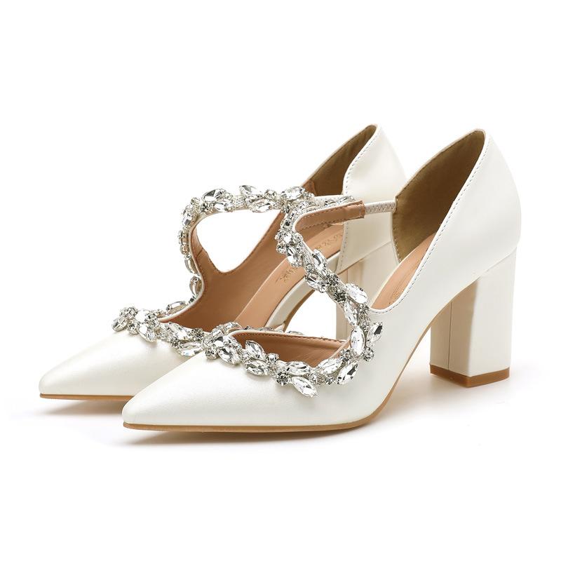 Туфли на грубом каблуке с острым носком, внутренняя пустая цепочка из страз, внешняя торговля, большой размер, белые женские туфли, свадебные туфли, туфли невесты, туфли подружки невесты 43 40 белый
Туфли на грубом каблуке с острым носком, внутренняя пустая цепочка из страз, внешняя торговля, большой размер, белые женские туфли, свадебные туфли, туфли невесты, туфли подружки невесты 43 40 белый