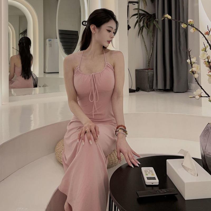 Sexy Pure and Sexy Neck Halter Dress for Women In Summer Waist-hugging and Slim Hot Girl with Hips and Backless Midi Skirt M рожевий
Sexy Pure and Sexy Neck Halter Dress for Women In Summer Waist-hugging and Slim Hot Girl with Hips and Backless Midi Skirt M рожевий