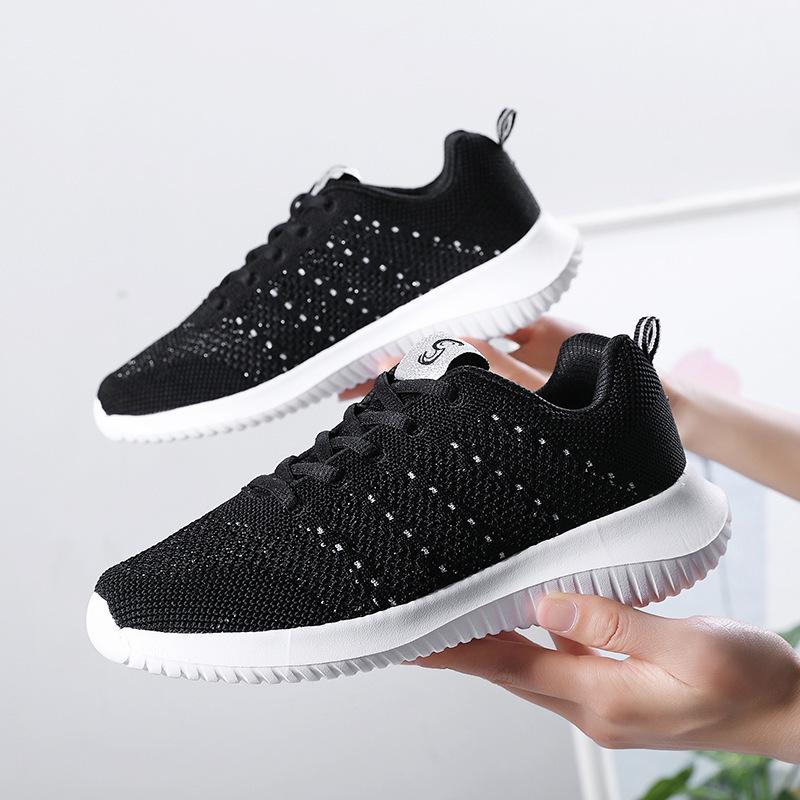 Sneakers women s spring and summer new trendy shoes flying woven mesh white shoes net shoes casual child 35 белый
Sneakers women s spring and summer new trendy shoes flying woven mesh white shoes net shoes casual child 35 белый