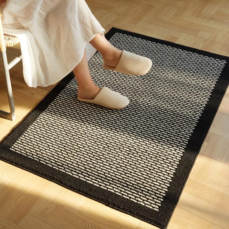 Modern Non-slip Polypropylene Floor Mat for Hallway & Bedroom 50x80cm
Modern Non-slip Polypropylene Floor Mat for Hallway & Bedroom 50x80cm
