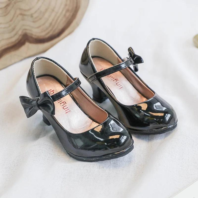 Spirng Formal All Black Shoes Children High Heel Girls Shoes Performance Wedding Party Princess School Girl Dress Shoes D12053 26 чорний
Spirng Formal All Black Shoes Children High Heel Girls Shoes Performance Wedding Party Princess School Girl Dress Shoes D12053 26 чорний