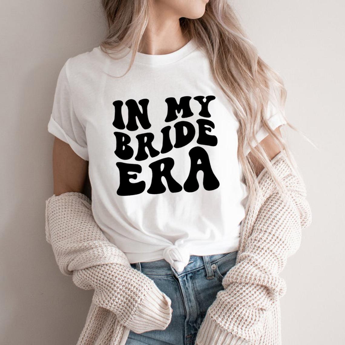 In My Bride Era T-Shirts Retro Bride Tshirt Engagement Gift Short Sleeve Graphic T Shirts Women Clothing Bridal Shower Gift S
In My Bride Era T-Shirts Retro Bride Tshirt Engagement Gift Short Sleeve Graphic T Shirts Women Clothing Bridal Shower Gift S