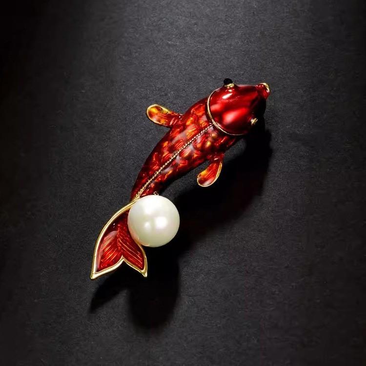 Chinese style red koi brooch, high-end female pearl carp brooch, suit pin and accessories
Chinese style red koi brooch, high-end female pearl carp brooch, suit pin and accessories