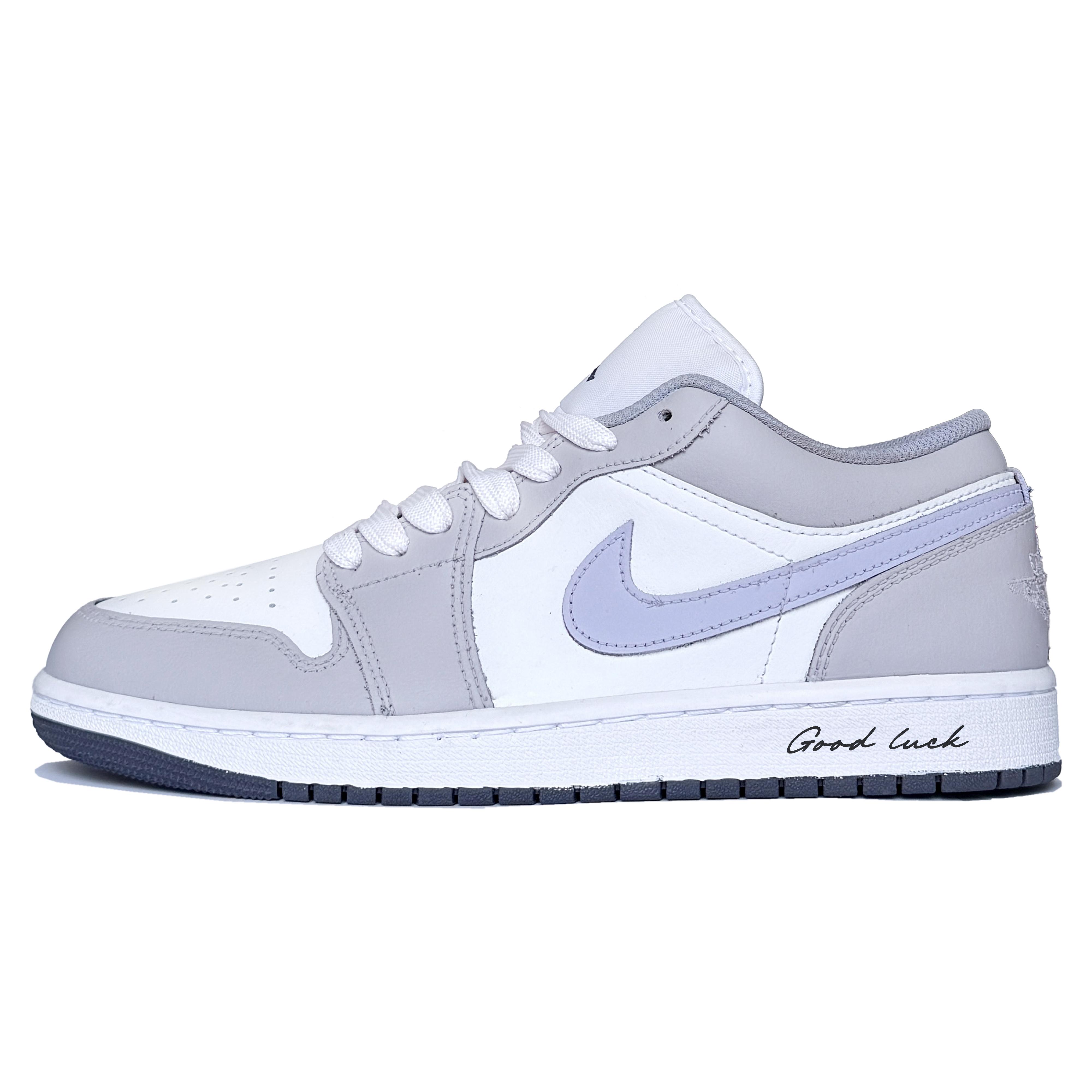 Jordan Air Jordan 1 Lunar Mail, Maris Sal Grape Cushioning Low top Vintage Basketball Shoes Men s Purple White 553558-145(TeamK-) 44.5
Jordan Air Jordan 1 Lunar Mail, Maris Sal Grape Cushioning Low top Vintage Basketball Shoes Men s Purple White 553558-145(TeamK-) 44.5