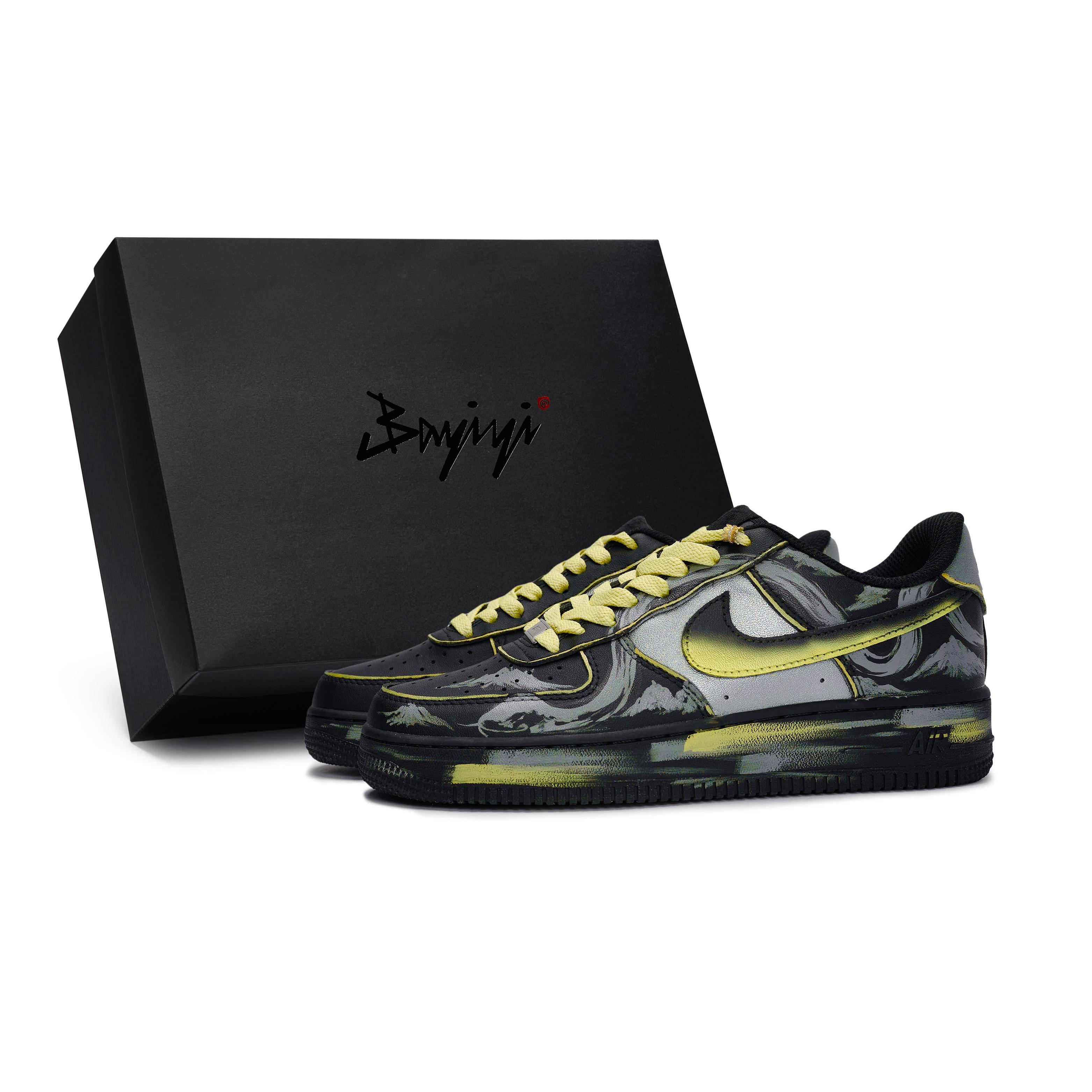Nike Air Force 1 Slip Resistant Low top Skateboard Shoes Unisex Black Silver Yellow CW2288-001(Team80-S-BOX) 35.5
Nike Air Force 1 Slip Resistant Low top Skateboard Shoes Unisex Black Silver Yellow CW2288-001(Team80-S-BOX) 35.5