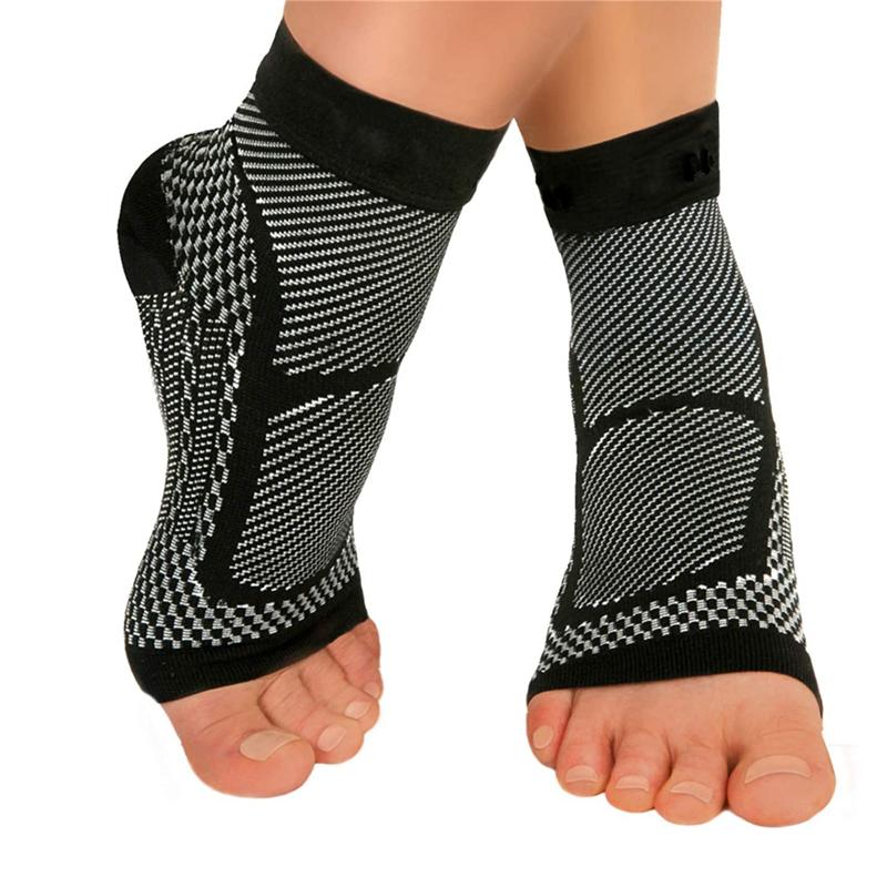 Sports Ankle Brace Compression Sleeve Plantar Fasciitis Sock for Achilles Tendonitis,Joint Pain,Reduces Swelling,Heel Spur Pain L-XL чорний
Sports Ankle Brace Compression Sleeve Plantar Fasciitis Sock for Achilles Tendonitis,Joint Pain,Reduces Swelling,Heel Spur Pain L-XL чорний