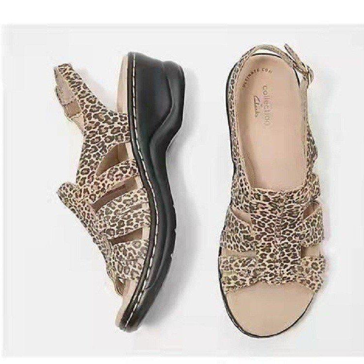 Sandals women s new comfortable and fashionable wedge heel hollow buckle rear empty sandals leopard print sandals 35
Sandals women s new comfortable and fashionable wedge heel hollow buckle rear empty sandals leopard print sandals 35