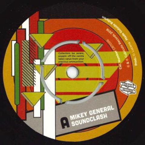 7inch Record MIKEY GENERAL / KAMAHA - Soundclash / Version CR7006 Cubiculo Record 2018 UK Reggae, Ska & Dub
7inch Record MIKEY GENERAL / KAMAHA - Soundclash / Version CR7006 Cubiculo Record 2018 UK Reggae, Ska & Dub