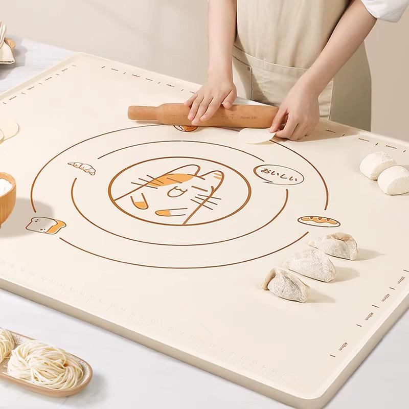 Japanese Silicone Baking & Kneading Mat for Dough, Steamed Buns & Baozi Nano-grade Silicone Mat
Japanese Silicone Baking & Kneading Mat for Dough, Steamed Buns & Baozi Nano-grade Silicone Mat