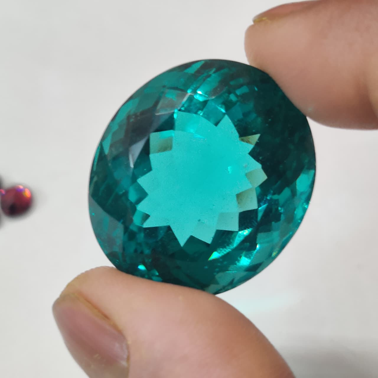 Стеклянный камень цвета Параиба, размер 30x26x20 мм. 30x26x20 mm Oval
Стеклянный камень цвета Параиба, размер 30x26x20 мм. 30x26x20 mm Oval