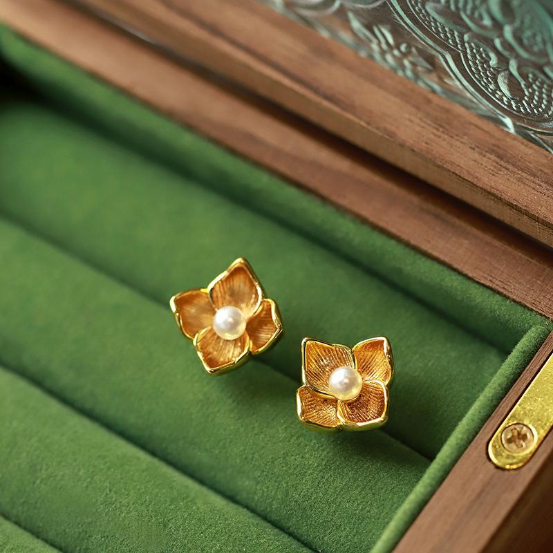 Серьги-цветы в форме буквы C, простой металлический стиль, персонализированные серьги, серьги с модным темпераментом, женские
Серьги-цветы в форме буквы C, простой металлический стиль, персонализированные серьги, серьги с модным темпераментом, женские