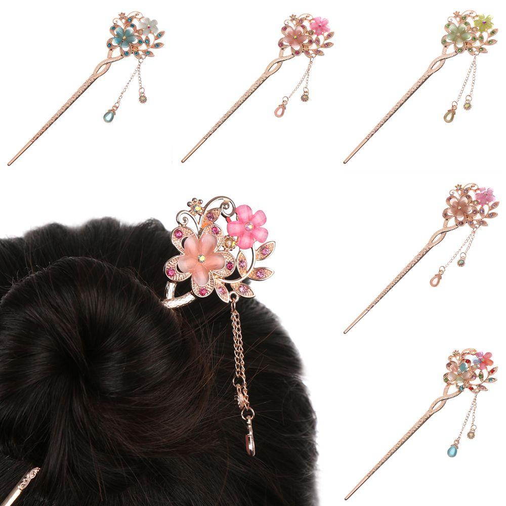 Fashion Delicate Shiny Hair Clip Hair Accessories Double Flower Hair Comb Rhinestone Hair Pin фіолетовий
Fashion Delicate Shiny Hair Clip Hair Accessories Double Flower Hair Comb Rhinestone Hair Pin фіолетовий