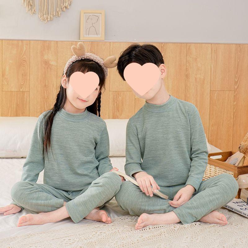 Детский термокомплект из шерсти и шелка - бесшовное термобелье с горловиной средней высоты для мальчиков, теплое для осени и зимы 100 (Height: 95-100cm) зелёный
Детский термокомплект из шерсти и шелка - бесшовное термобелье с горловиной средней высоты для мальчиков, теплое для осени и зимы 100 (Height: 95-100cm) зелёный