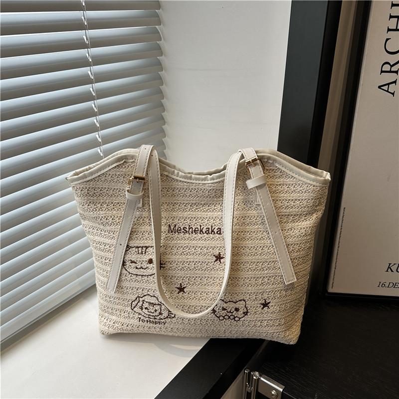 Красивая повседневная сумка-тоут большой вместимости, темперамент высокой ценности, женская милая сумка на плечо/подмышку, для работы и выхода в свет белый
Красивая повседневная сумка-тоут большой вместимости, темперамент высокой ценности, женская милая сумка на плечо/подмышку, для работы и выхода в свет белый