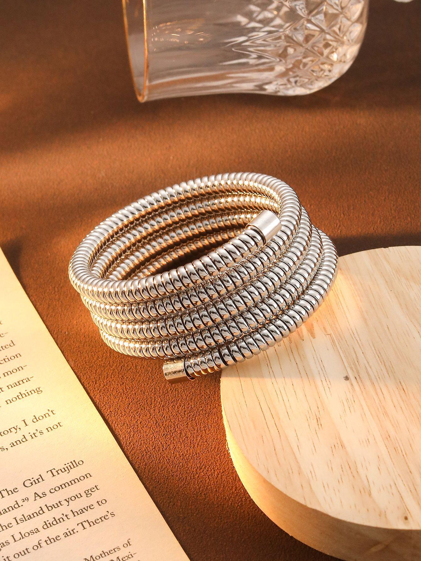 Men S And Women S Metal Springs Stack Four-Layer Bracelets, Personalized Trendy Bracelets, Exaggerated Cold Wind Bracelets
Men S And Women S Metal Springs Stack Four-Layer Bracelets, Personalized Trendy Bracelets, Exaggerated Cold Wind Bracelets