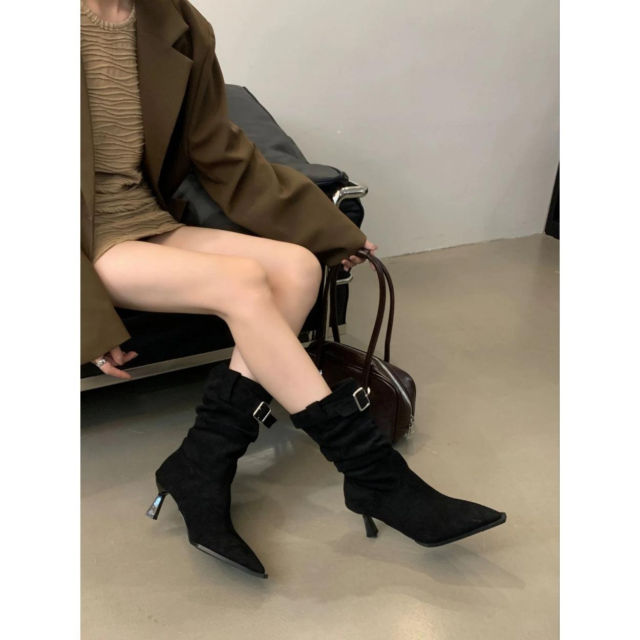 Заостренный носок с леопардовым принтом, ботинки челси до середины голени, женские зимние ботинки, туфли на высоком каблуке, туфли-лодочки для вечеринок, трендовые готические замшевые ботинки Zapatillas 39
Заостренный носок с леопардовым принтом, ботинки челси до середины голени, женские зимние ботинки, туфли на высоком каблуке, туфли-лодочки для вечеринок, трендовые готические замшевые ботинки Zapatillas 39