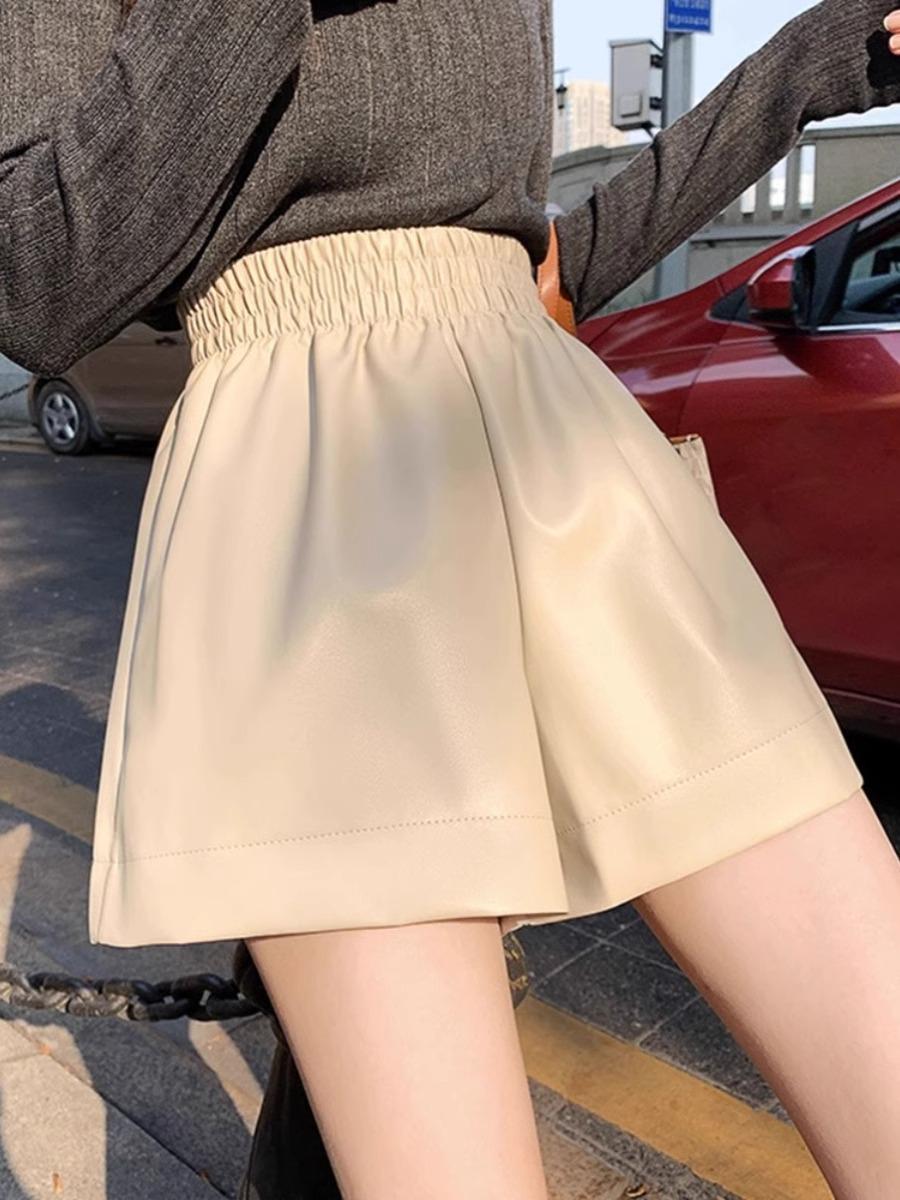 2023 Autumn/Winter Women s PU Leather High-Waist A-Line Wide-Leg Shorts: Korean Style Casual and Fashionable 5XL
2023 Autumn/Winter Women s PU Leather High-Waist A-Line Wide-Leg Shorts: Korean Style Casual and Fashionable 5XL