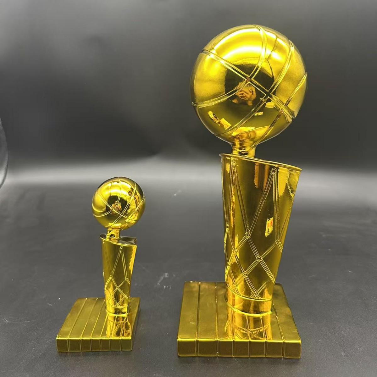 Larry O Brien NBA Basketball Competition Resin Trophy 16CM золотий
Larry O Brien NBA Basketball Competition Resin Trophy 16CM золотий