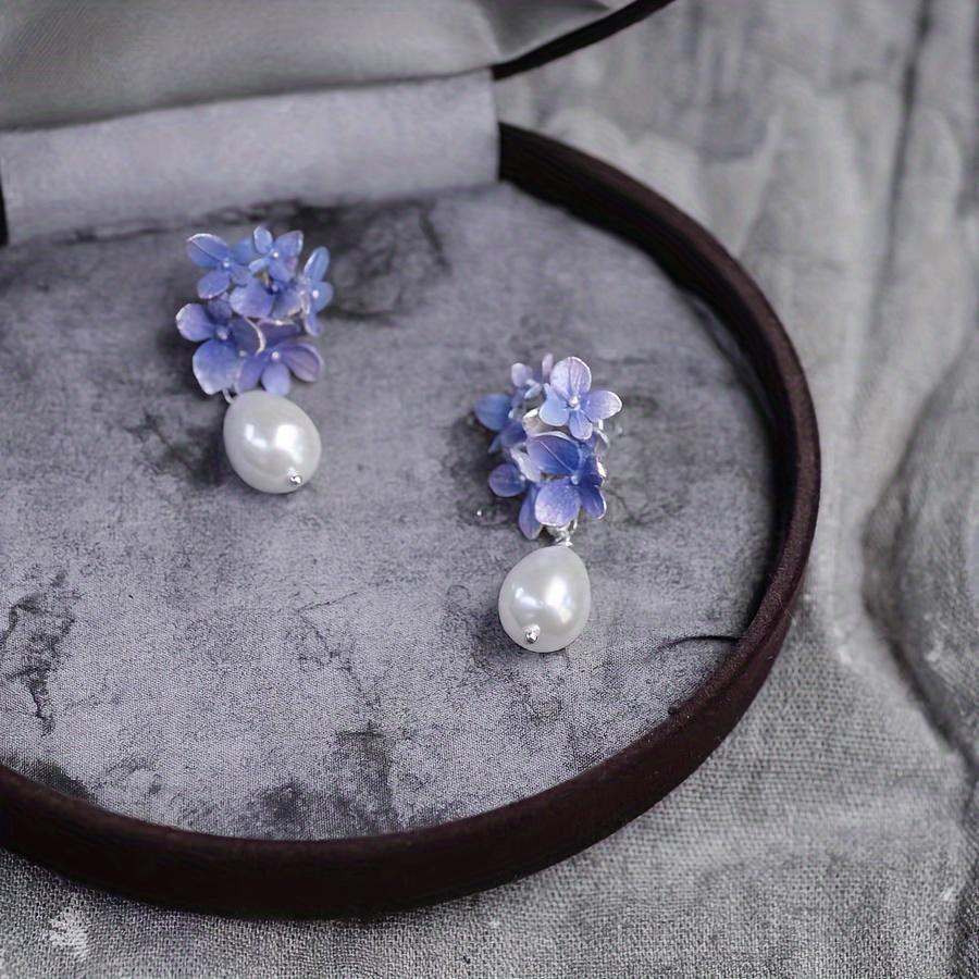 Элегантные серьги-гвоздики с цветочным узором и эмалью - сплав, идеально подходят для повседневного наряда или музыкальных фестивалей фиолетовый
Элегантные серьги-гвоздики с цветочным узором и эмалью - сплав, идеально подходят для повседневного наряда или музыкальных фестивалей фиолетовый