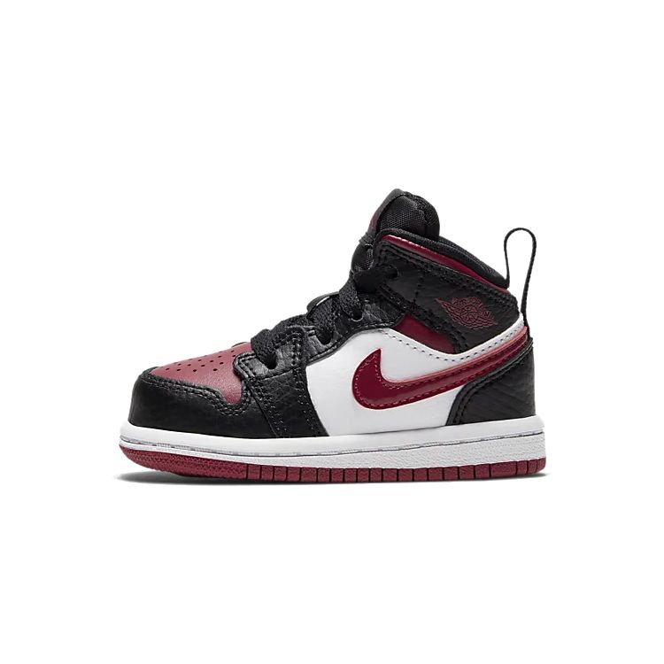 Air Jordan Jordan 1 Mid TD Bred Toe Детские кроссовки Black Noble-Red White 640735-066
Air Jordan Jordan 1 Mid TD Bred Toe Детские кроссовки Black Noble-Red White 640735-066