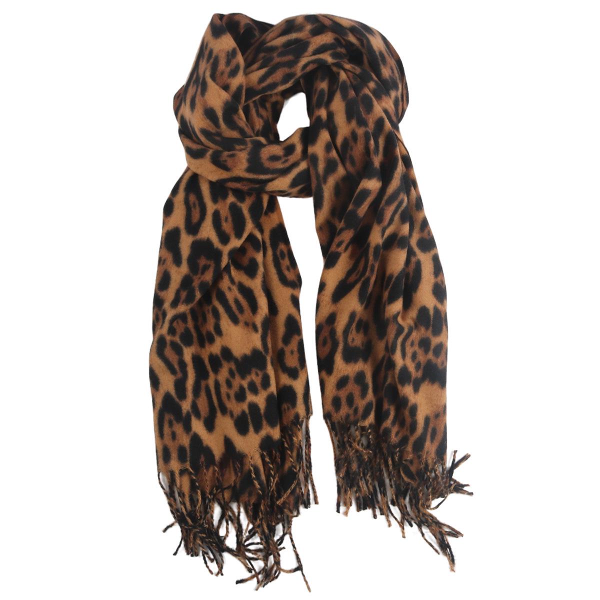 Women s Leopard Print Scarf: Classic Autumn/Winter Imitation Cashmere Tassel Shawl & Warm Neck Gaiter, Versatile European-American Style. 185x70cm
Women s Leopard Print Scarf: Classic Autumn/Winter Imitation Cashmere Tassel Shawl & Warm Neck Gaiter, Versatile European-American Style. 185x70cm